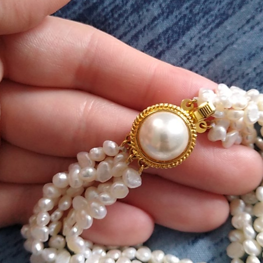 Freshwater and real mabe pearl choker necklace.